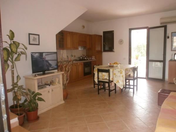 Ferienwohnung Residenza Li Fureddi San Teodoro  Exterior foto